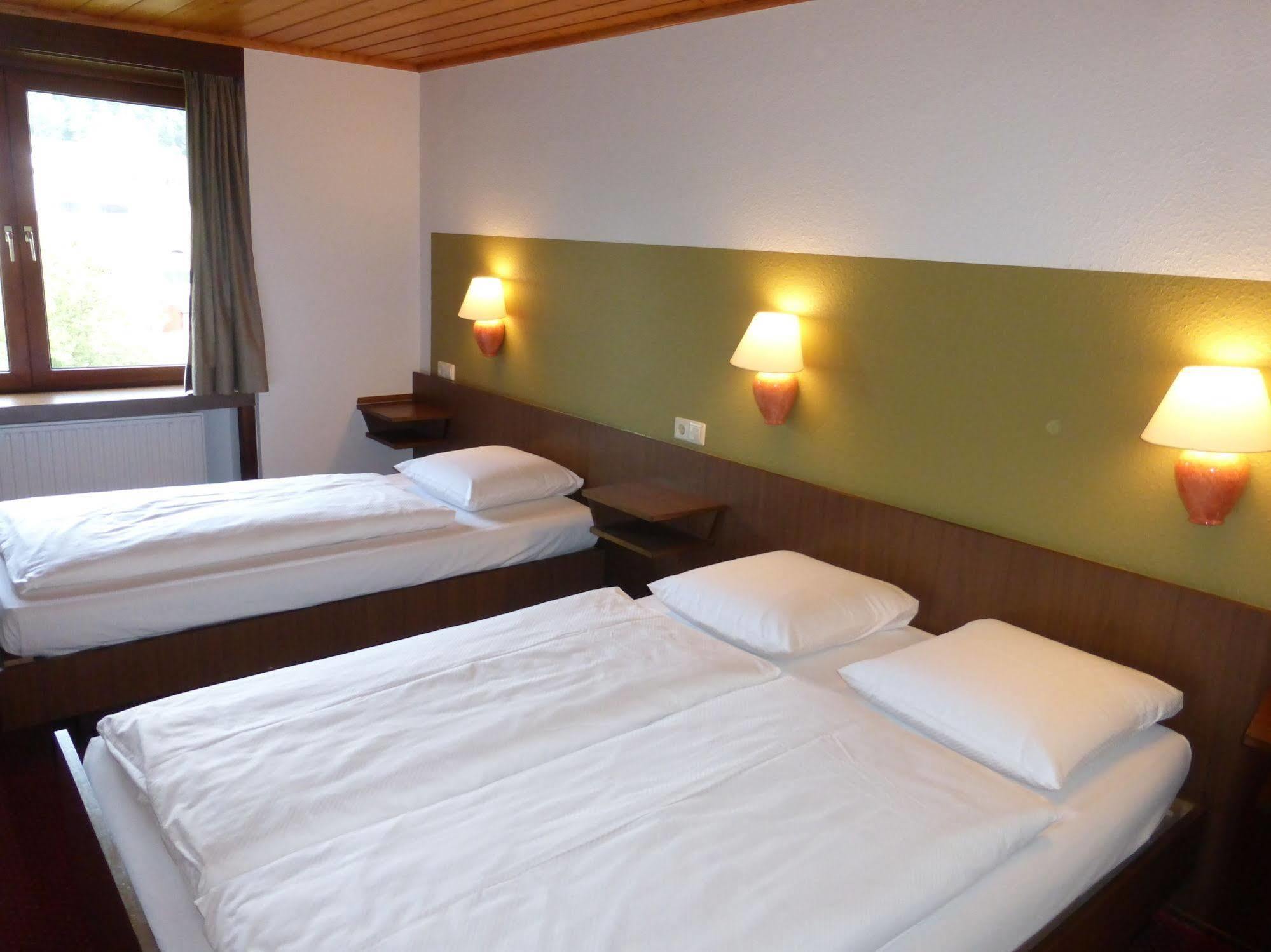 Hotel Du Parc Diekirch Εξωτερικό φωτογραφία